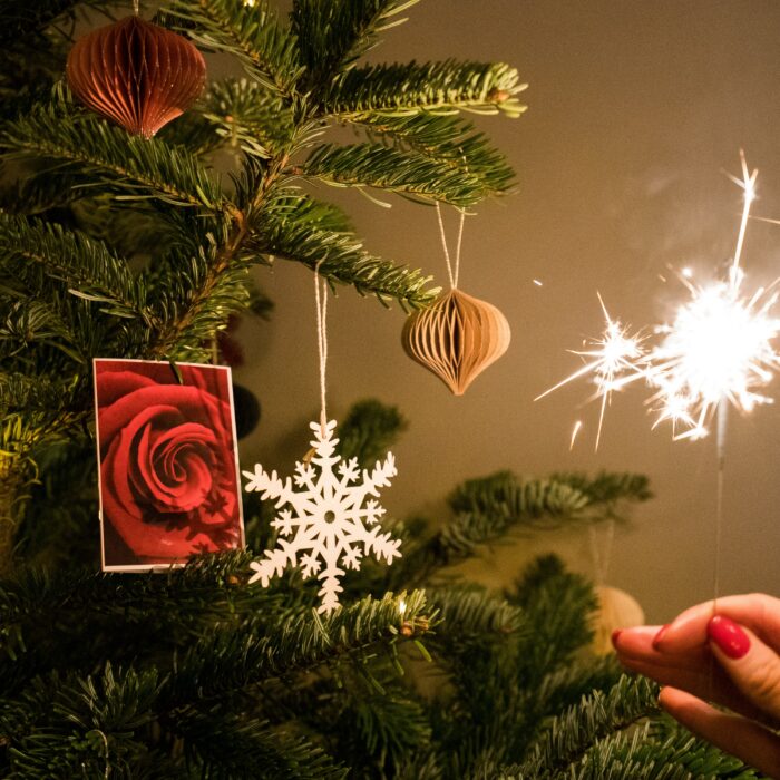 jak zrobić ozdoby świąteczne z papieru